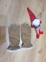 Дамски велурени ръкавици