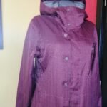 Дамско спортно яке